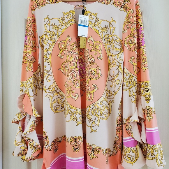 Melissa Paige Top - Picture 2 of 10